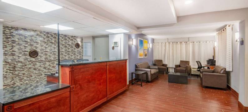 夏洛茨维尔大学区戴斯酒店(Days Inn by Wyndham Charlottesville/University Area)图片