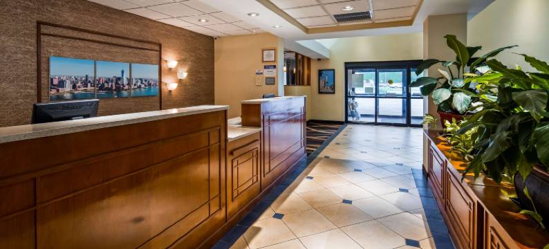 商业街贝斯特韦斯特优质套房酒店(Best Western Plus Galleria Inn  Suites)图片