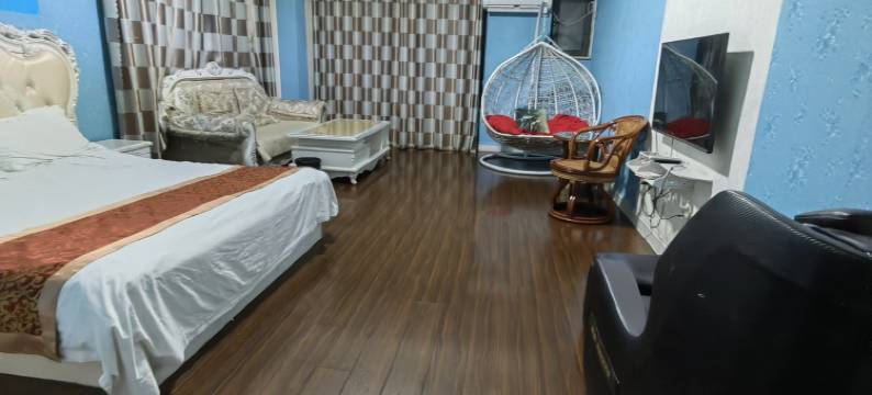 吉祥如意美居公寓(泰山大街1号分店)图片