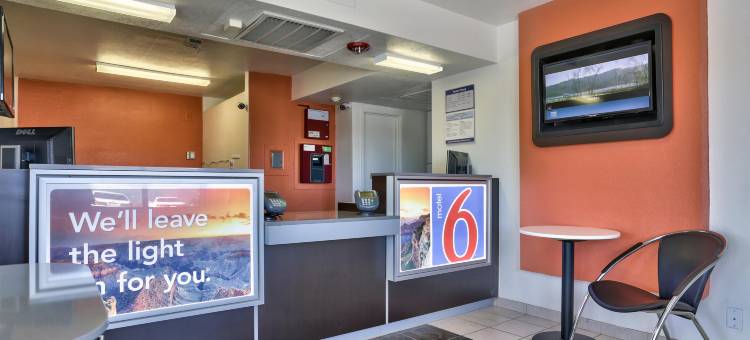费拉格尔斯塔夫巴特勒大道6号汽车旅馆(Motel 6 Flagstaff, AZ - Butler)图片