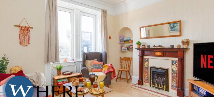 位于加拉希尔斯市中心的明亮两居室公寓(Bright 2Bed Apartment in Galashiels City Centre)图片