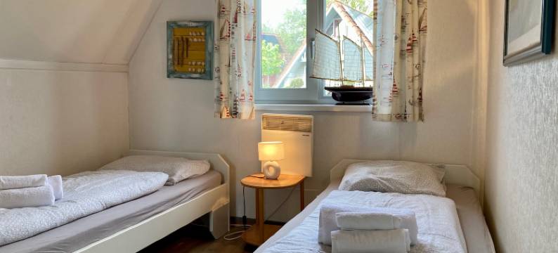 Holiday Home ‘Urlaubsruhe’ (6 p.) Near Lake Lauwersmeer - No Pets图片