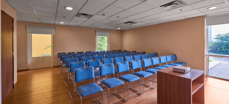 图斯特拉古铁雷斯都市快捷酒店(City Express by Marriott Tuxtla Gutierrez)图片