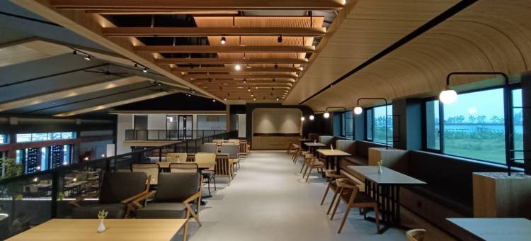 菲瑞斯酒店及会议中心-克尔塔贾蒂(Fieris Hotel & Convention Kertajati)图片