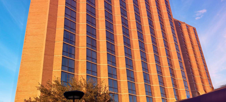 阿灵顿希尔顿酒店(Hilton Arlington)图片