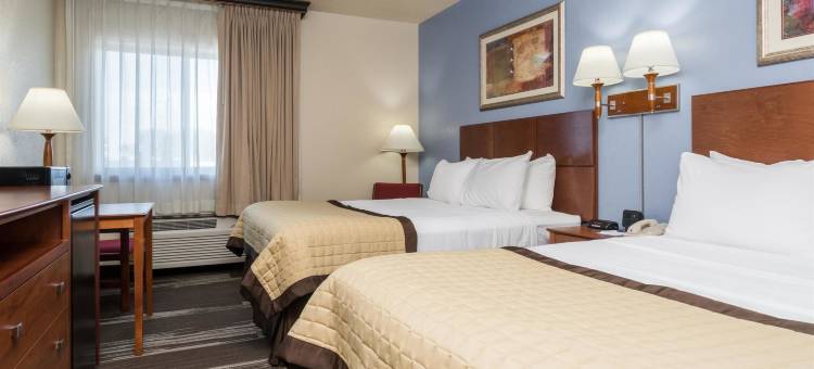 法戈温德姆华美达酒店(Ramada by Wyndham Fargo)图片
