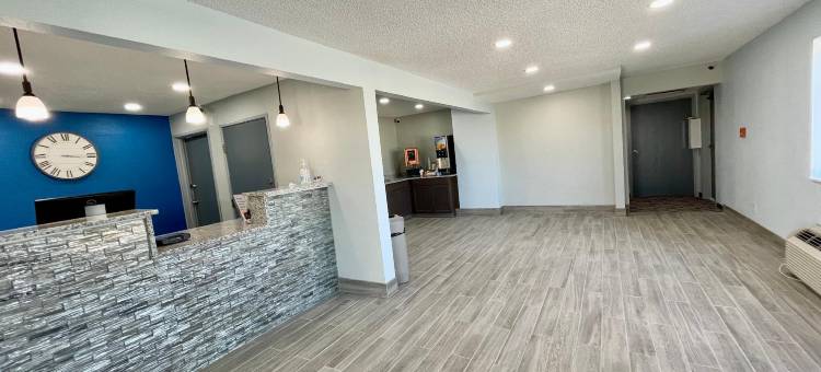 罗德威旅馆靠近I-35拉莫尼(Rodeway Inn Near I-35 Lamoni)图片