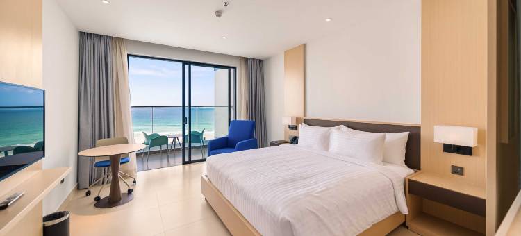 金兰九天海滩度假村(The Empyrean Cam Ranh Beach Resort)图片