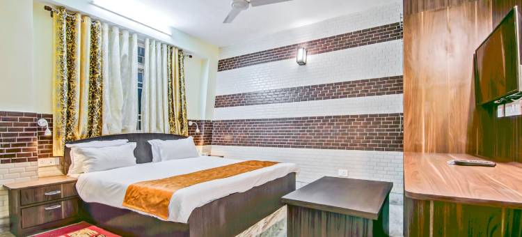 OYO 13465 格林多特酒店(OYO 13465 Greendot Hotel)图片