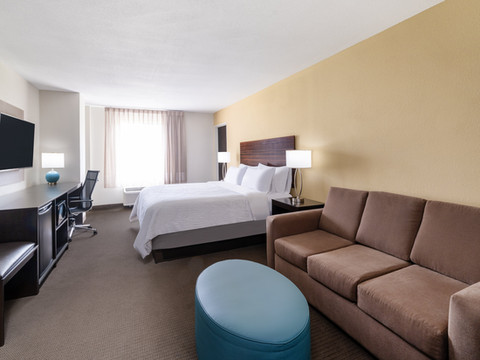 克拉克斯维尔东北加纳酒店