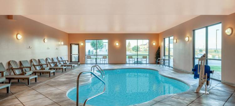 拉皮德城温德姆呗盟酒店(Baymont by Wyndham Rapid City)图片