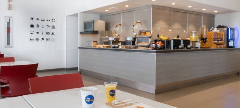 阿瓜斯卡连特斯中心万豪城市快捷青年酒店(City Express Junior by Marriott Aguascalientes Centro)图片