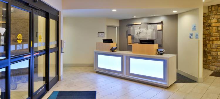 Holiday Inn Express 吹岩南(Holiday Inn Express Blowing Rock South)图片