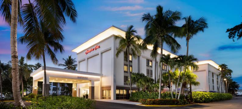 那不勒斯中央欢朋酒店(Hampton Inn Naples-Central)图片