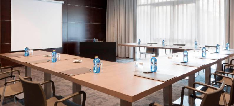 万豪马德里机场AC酒店(AC Hotel Madrid Airport)图片