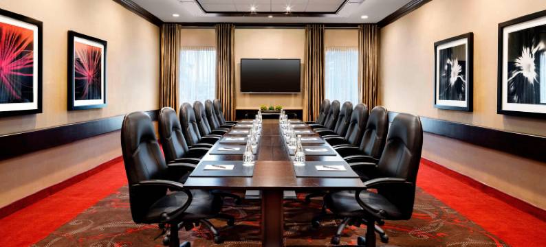 苏圣玛丽湖滨德尔塔酒店(Delta Hotels Sault Ste. Marie Waterfront)图片