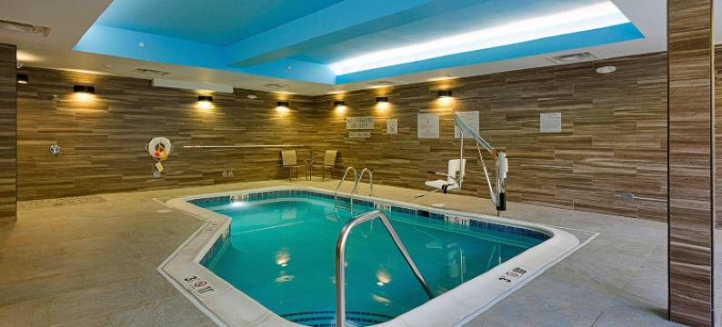 阿宾登万枫酒店及套房(Fairfield Inn & Suites Abingdon)图片