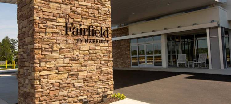 费城布鲁莫尔-新镇广场万枫套房酒店(Fairfield Inn & Suites Philadelphia Broomall/Newtown Square)图片