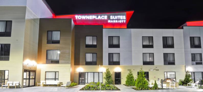 克林伯利南不伦瑞克TownePlace Suites酒店(TownePlace Suites Cranbury South Brunswick)图片