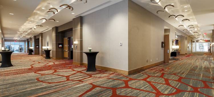 埃文斯维尔希尔顿逸林酒店(DoubleTree by Hilton Evansville)图片