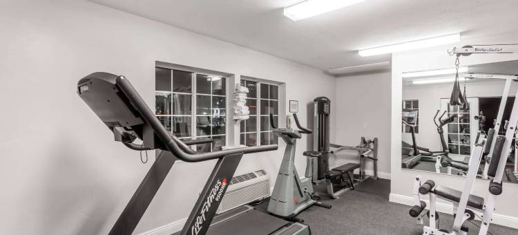 欧申赛德华美达酒店(Ramada by Wyndham Oceanside)图片