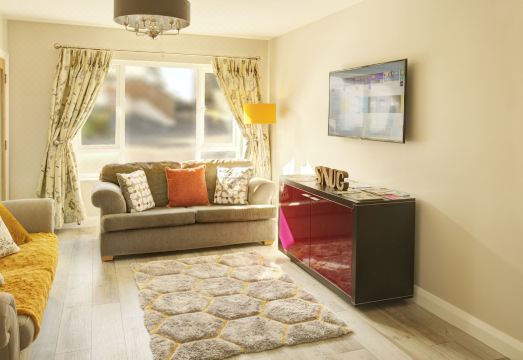 Centrally Located Luxury Detached Home in Newry Hotel Overview