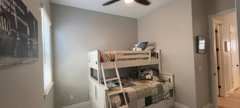 Absolutely Stunning New Home in Litchfield Park, Close to Verrado Area!!!图片