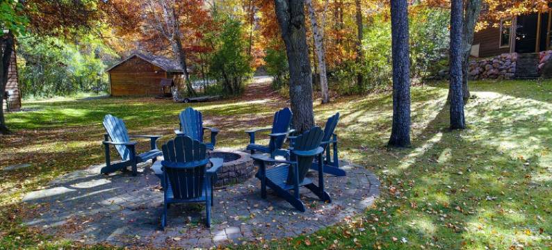 Kayak, Canoe, Boat, Relax & Visit the Classic Tourist Spots from Easy Breez'n图片