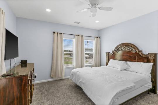 Perfect Home for Lg Groups, Travelers w/kids, Bonus 5k sqft Venue for Events!