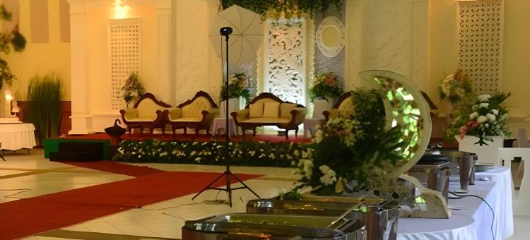 Augusta Hotel & Glamping Sukabumi图片