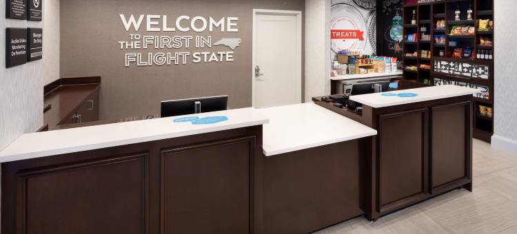 阿什维尔机场欢朋套房酒店(Hampton Inn & Suites Asheville Airport)图片