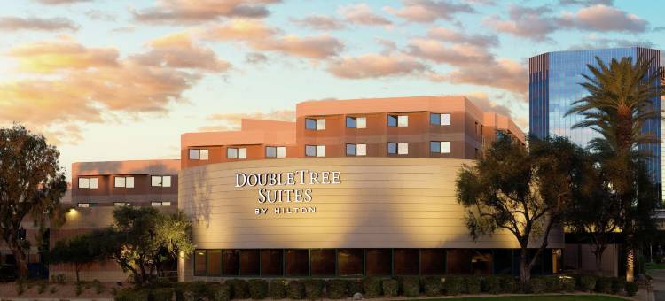 凤凰城希尔顿逸林套房酒店(DoubleTree Suites by Hilton Phoenix)图片