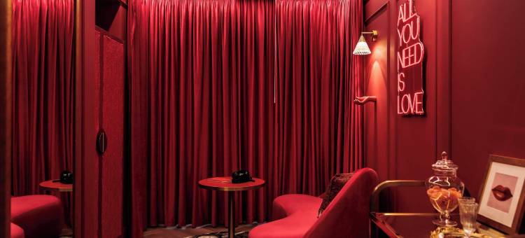 天使之上 - 限成人(Upon Angels - Adults Only)图片