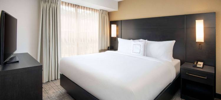 亚特兰大肯尼索/镇中心索尼斯塔ES套房酒店(Sonesta ES Suites Atlanta Kennesaw Town Center)图片