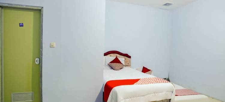 OYO 90863 奥马科斯特伊斯兰酒店(OYO 90863 Omah Kost Syariah)图片