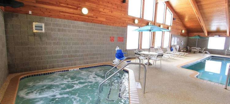 锡达拉皮兹机场美吟温德姆酒店(AmericInn by Wyndham Cedar Rapids/CID Airport)图片