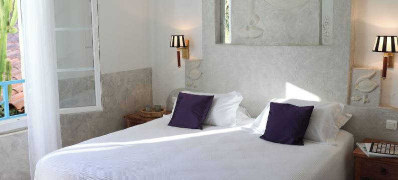 乐思芙洛布鲁埃斯酒店(Hotel les Flots Bleus)图片