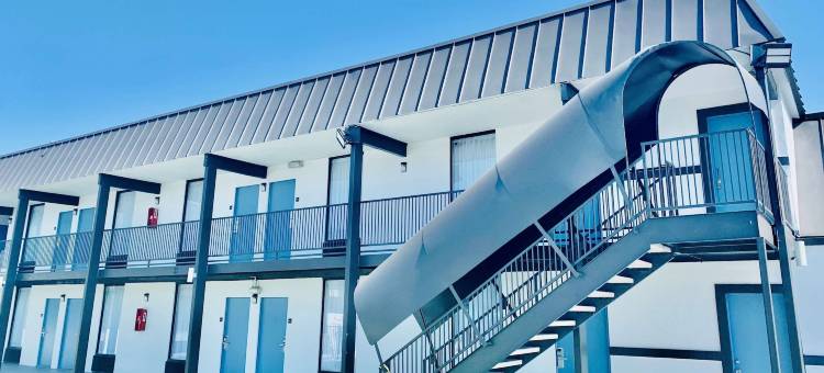 伯利森堡沃斯戴斯酒店(Days Inn by Wyndham Burleson Ft. Worth)图片