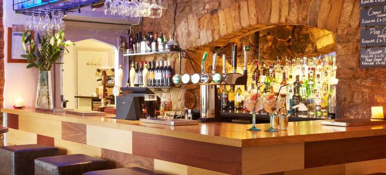 德丁顿阿姆斯酒店(The Deddington Arms)图片