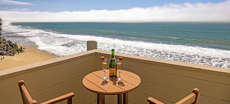 米拉马尔海滩龙柏酒店(Cypress Inn on Miramar Beach)图片