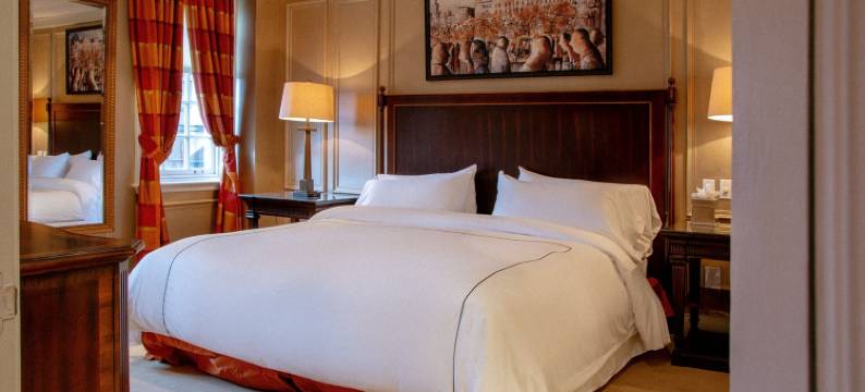 温莎阿姆斯酒店(Windsor Arms Hotel)图片