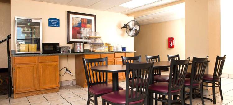 堪萨斯帕克城温德姆戴斯酒店(Days Inn by Wyndham Park City Kansas)图片