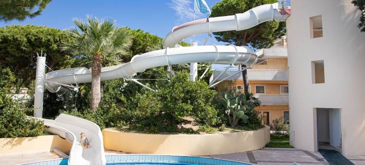 蒂雷诺度假村(Tirreno Resort)图片