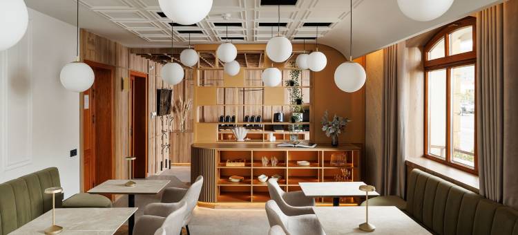 布拉索夫酒店(Hotel Brasov)图片