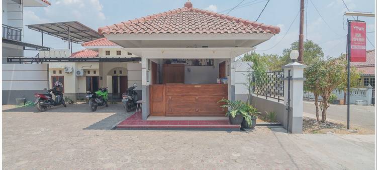 红多兹酒店近RSUD Majalengka(RedDoorz Plus Near Rsud Majalengka)图片
