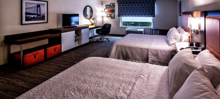 斯塔顿希尔顿欢朋酒店(Hampton Inn & Suites Staten Island)图片