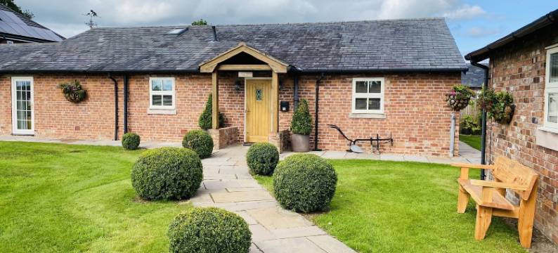 新农场民宿(New Farm Cheshire B&B)图片