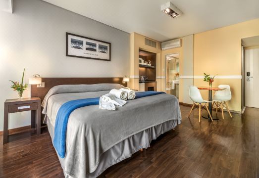 Up Viamonte Hotel Hotel Overview