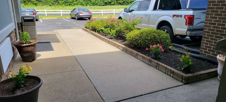 卡罗尔顿 - 史密斯菲尔德石木酒店与套房(Stonewood Inn & Suites Carrollton - Smithfield)图片