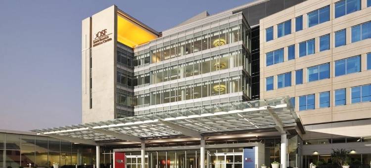 I-74 及 155 舒适套房酒店(Comfort Inn & Suites at I-74 and 155)图片